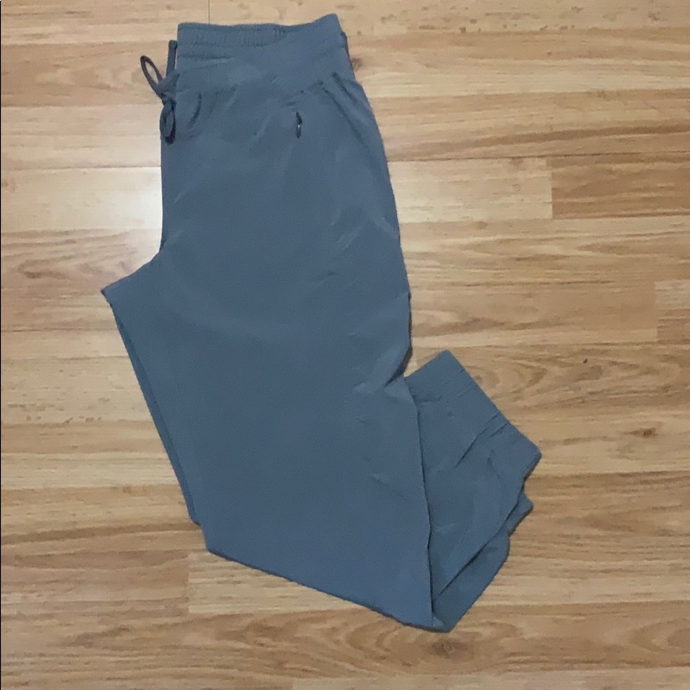 Athleta Capri